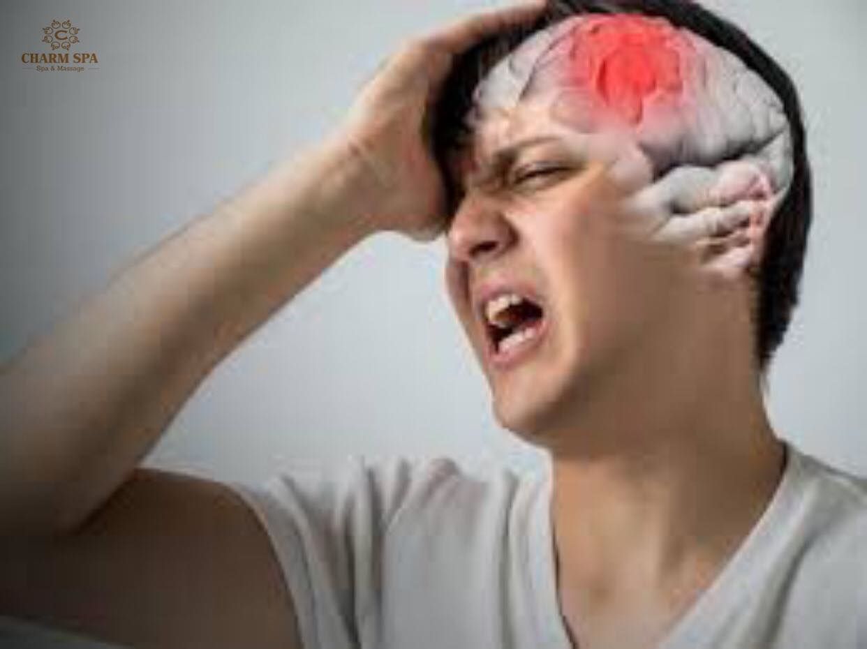 Đột quỵ còn liên quan đến nhiều yếu tố nguy cơ như giới tính, độ tuổi