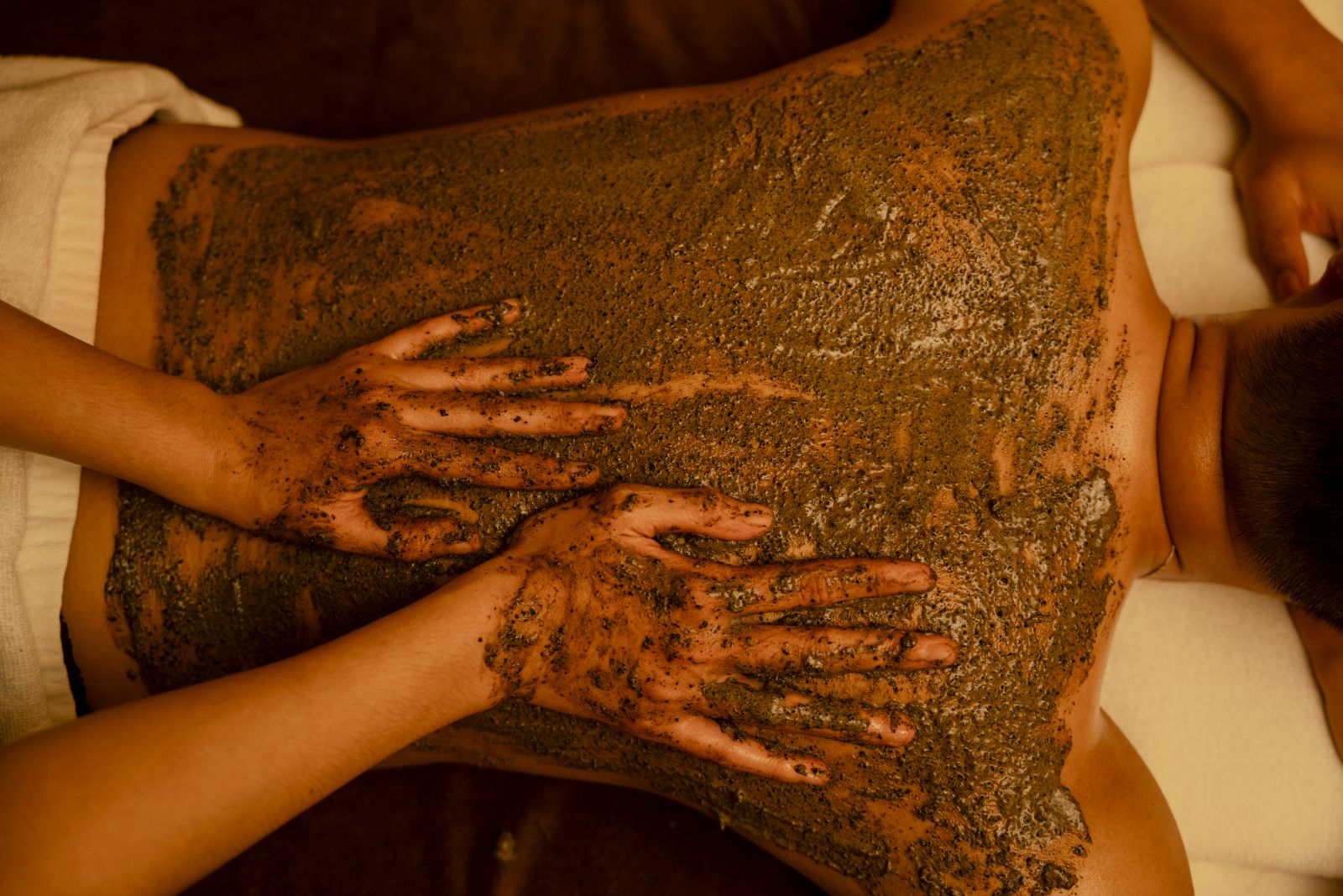 tẩy ủ thảo dược toàn thân