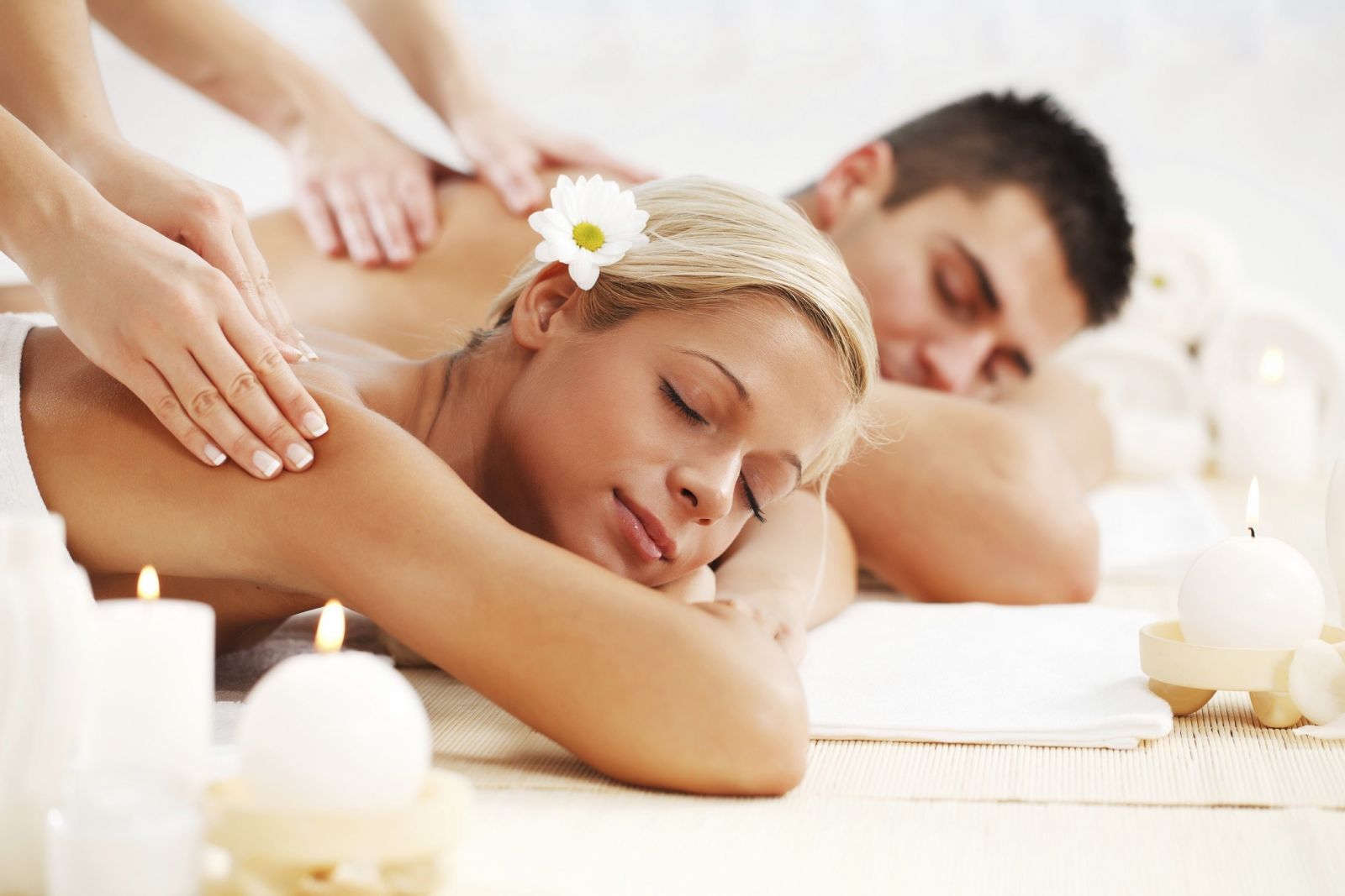 massage body cặp đôi