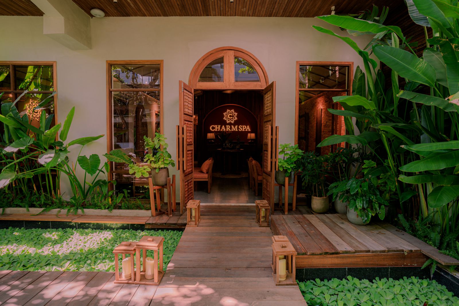 Không gian xanh tại Charm spa Garden-26 Nguyễn Trung Trực