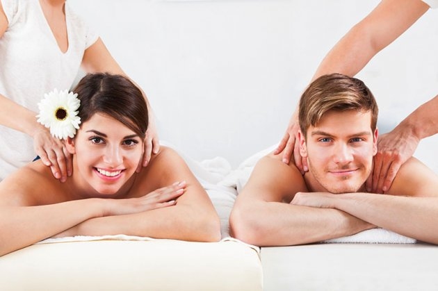 massage cho cặp đôi