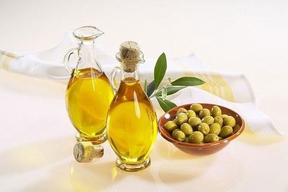 sử dụng dầu oliu cho làn da tại charm spa nha trang